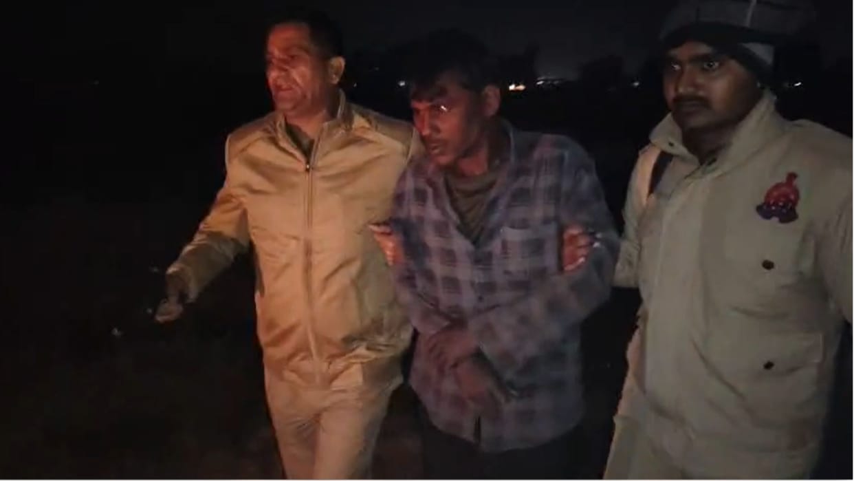 Woman Molested after half-dead accused arrested in police encounter in ballia