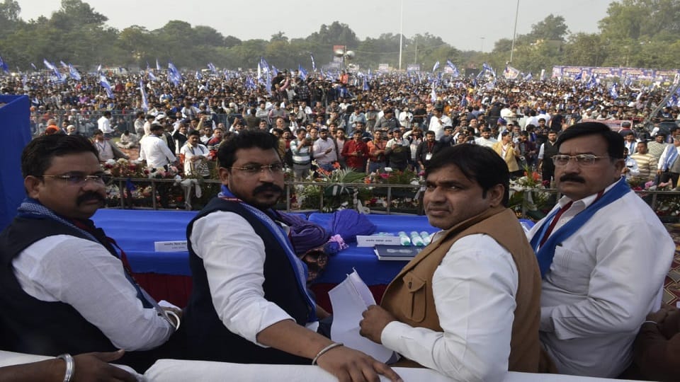 Muzaffarnagar: Chandrashekhar said - will not allow vote theft from SIR, ASP workers should put cot near BLO