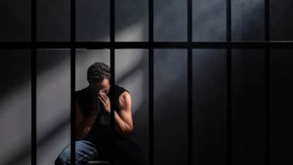 Son hid mother corpse for three years and stole pension users were stunned to hear the scandal