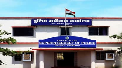 Kabirdham police take major action Three constables dismissed for indiscipline after drinking alcohol while on