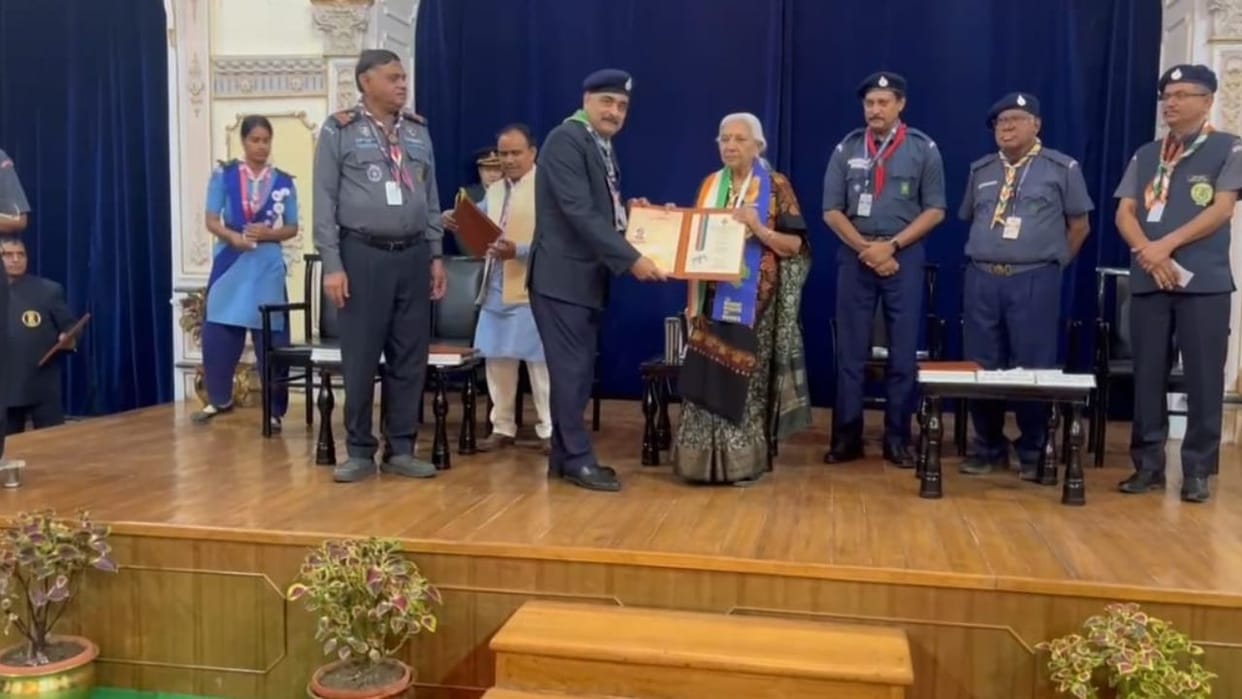 Himachal News Dr Amarjeet Kumar Sharma received the Silver Elephant Award highest national honor of scouting