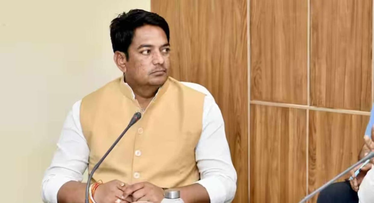 Avinash Gehlot challenges Ashok Gehlot