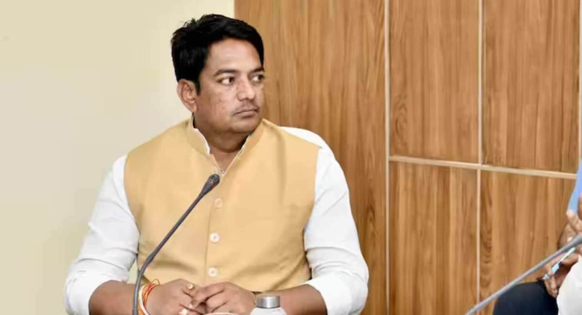 अविनाश गहलोत