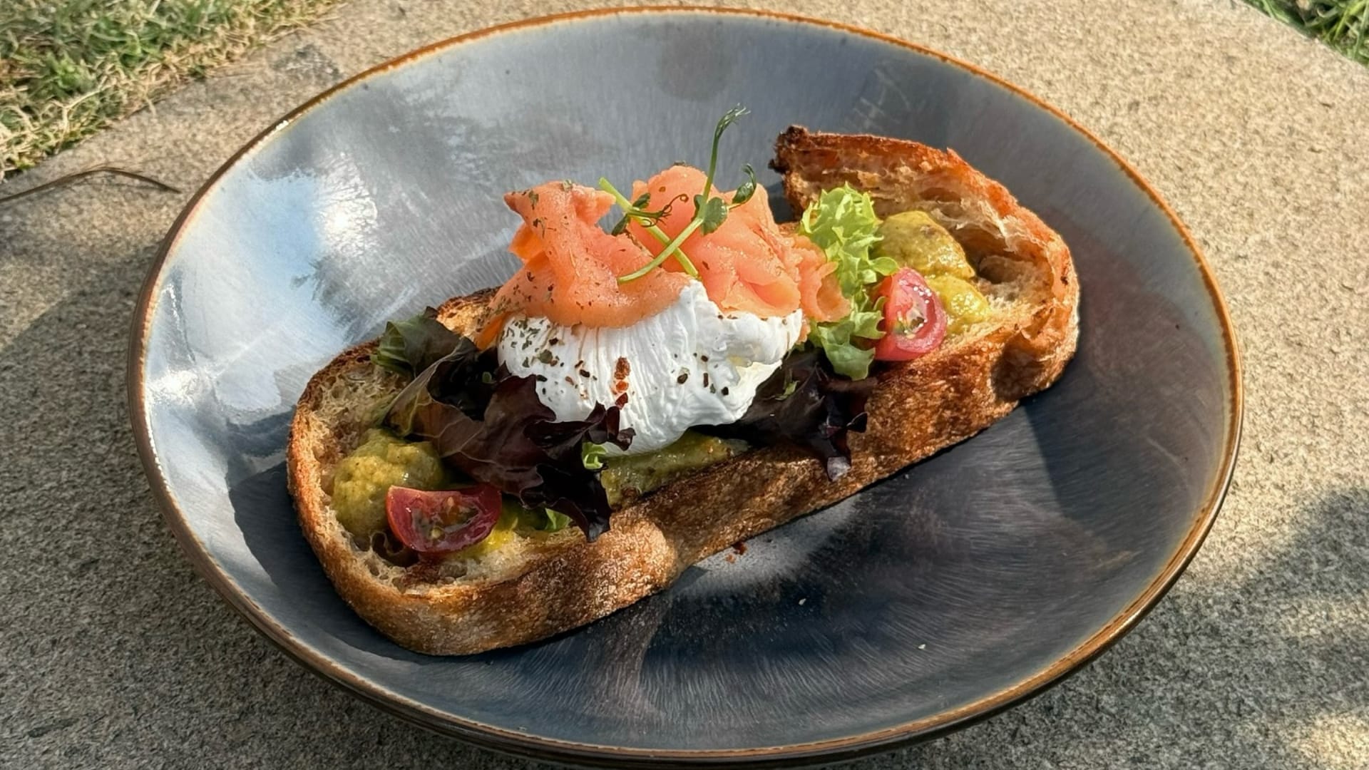 Avocado Toast Recipe In Hindi Simple Breakfast Ideas Avocado kese banaye