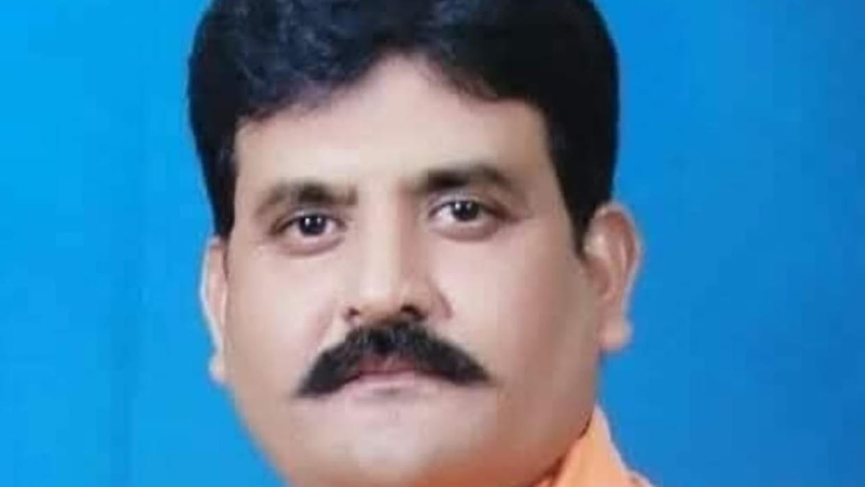 Jhansi: Sudhir Singh takes charge of BJP Metropolitan, Hemant Parihar's tenure was about two years