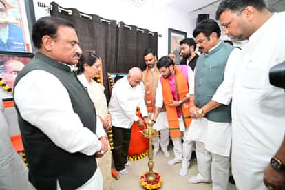 BJP leaders reconcile in Sagar: State President Khandelwal brings Govind and Bhupendra Singh to each other's h