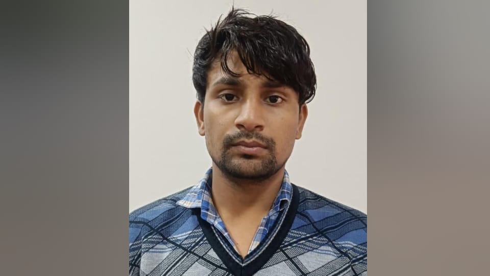 Delhi Blast case big reveal Adil was pleading for money Investigating officers found Adil Rather WhatsApp chat