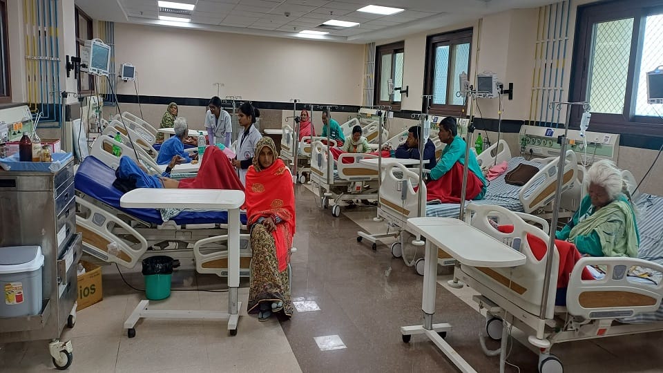 SN Medical Colleges Cath Lab performed 850 surgeries in 10 months in agra