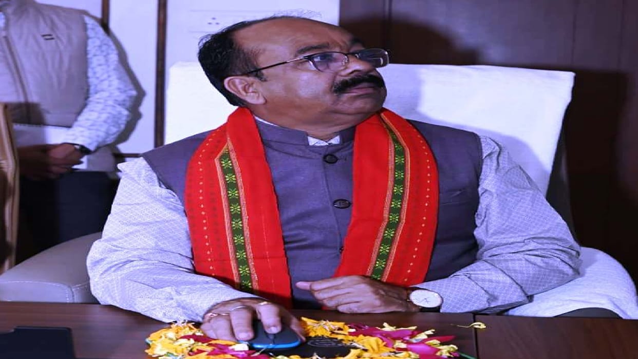 A big step towards youth empowerment Deputy CM Arun Sao launched the new website of the Youth Commission in CG
