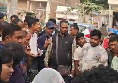 Bihar News Muzaffarpur Police Crime: Dead body of a youth found outside a clinic on Motihari Road