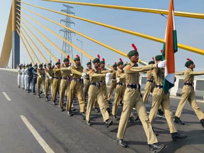 Republic Day Parade-2026 NCC cadets paraded on the six lane cable bridge Simaria in Begusarai