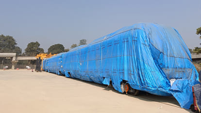 Kanpur: Coaches for the first train for Metro Corridor 2 arrive at the depot under construction