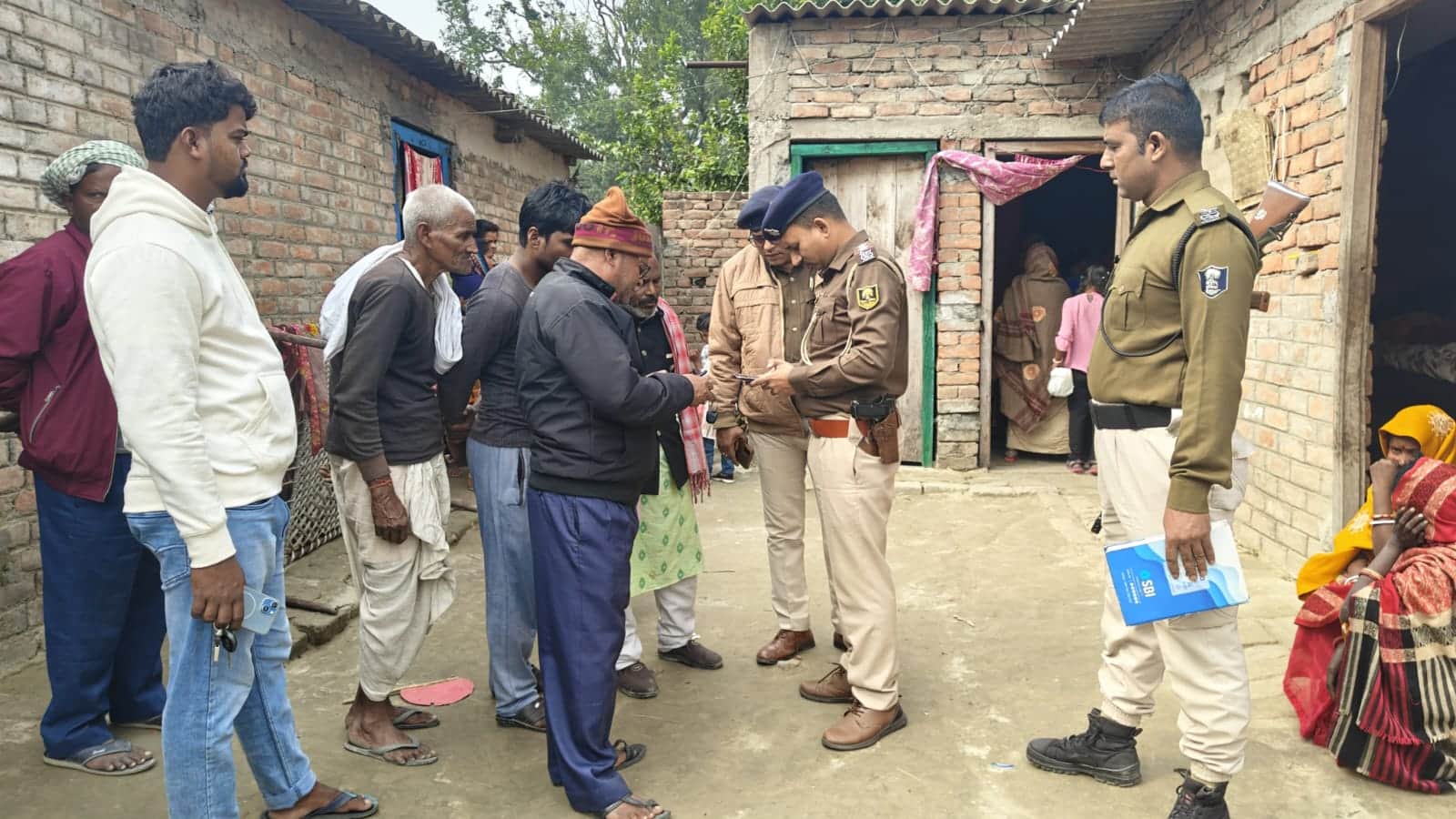 नवविवाहिता की संदिग्ध परिस्थितियों में मौत से उठे सवाल, जांच शुरू।