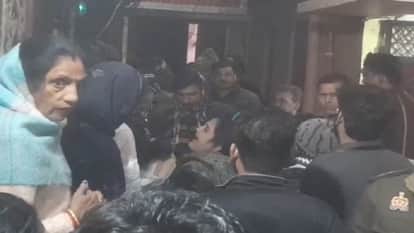 UP: In Meerut, elder brother was stabbed to death over division of house