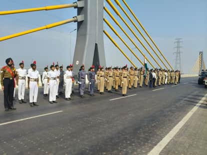 Republic Day Parade-2026 NCC cadets paraded on the six lane cable bridge Simaria in Begusarai
