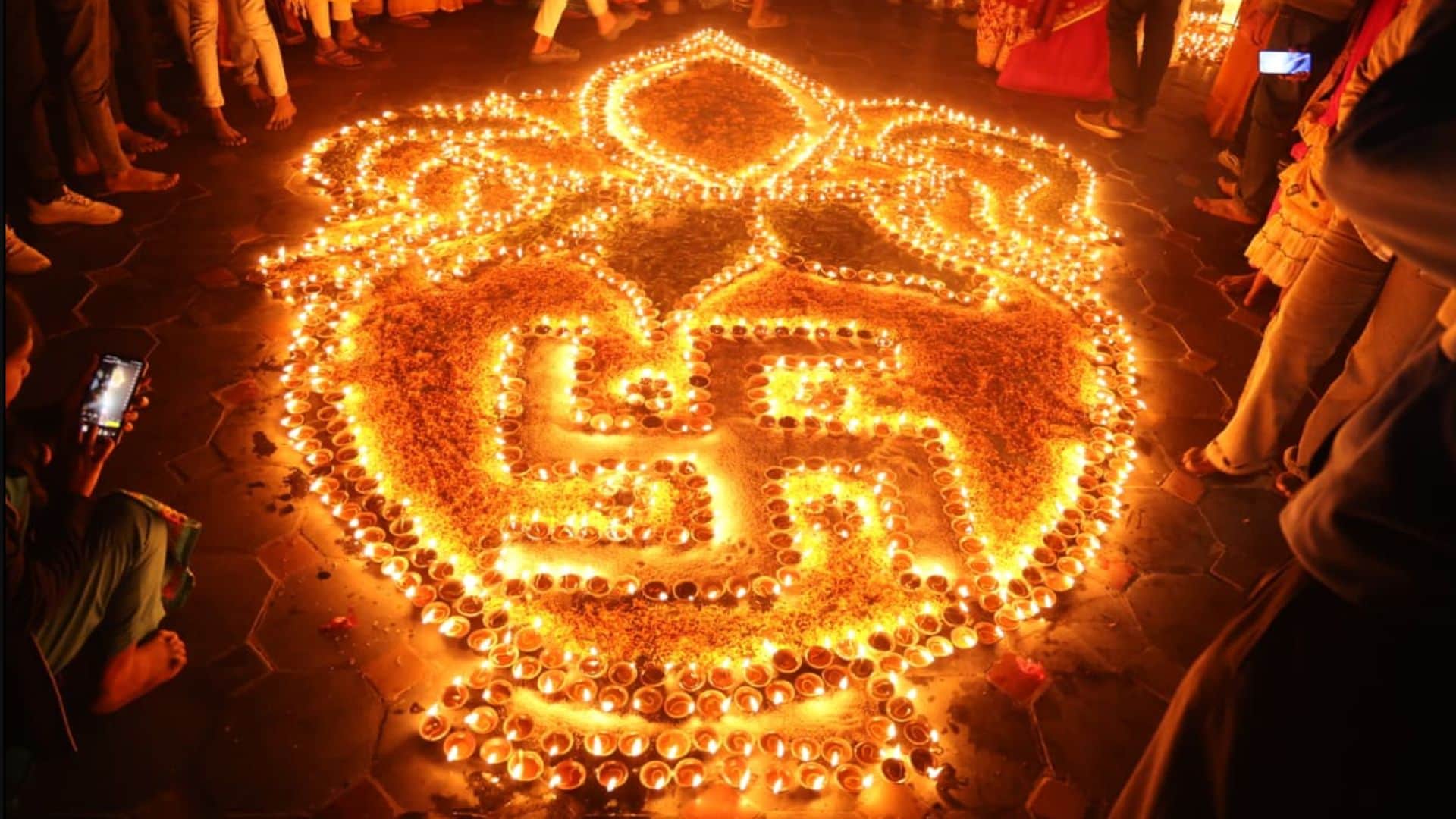 25,000-kund Vedic Mahayagna held at Swarved Mahamandir in Varanasi