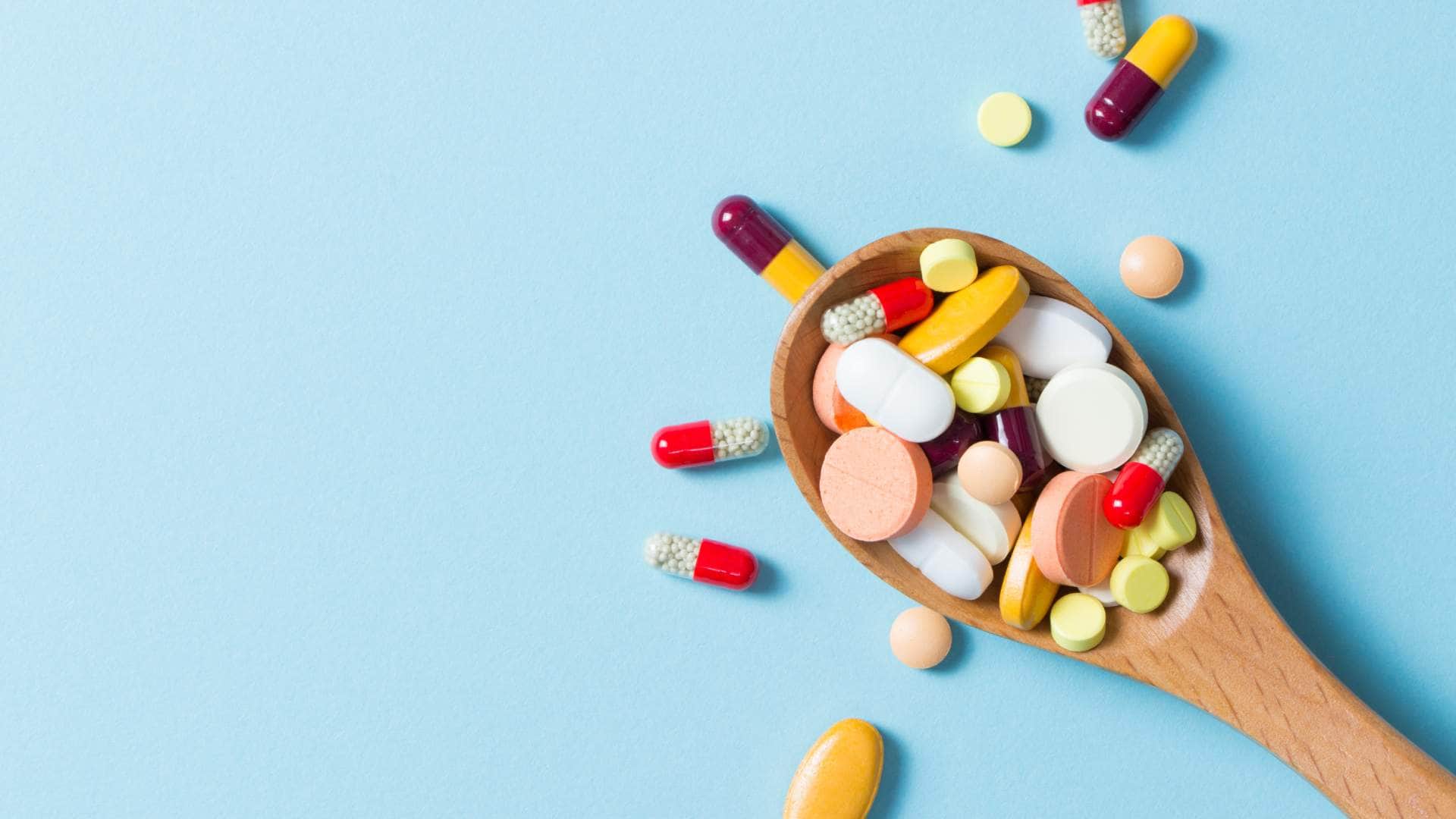 Vastu tips for wallet do not keep these things in your purse bring bad luck and negativity