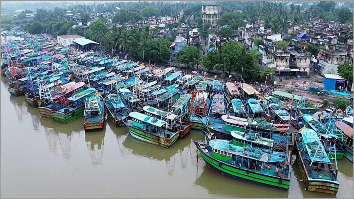 Chennai IMD issues yellow alert for multiple TN district, Ditwah to reach north TN, Puducherry by early Nov 30