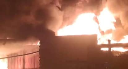 Barh dariyapur furniture shop major fire 30 lakh loss rescued youth