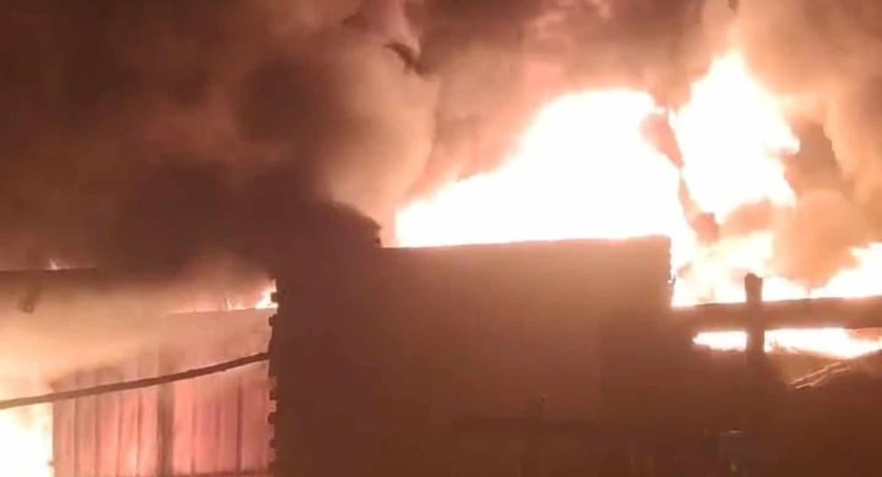 Joy Turns to Mourning Ahead of Eid-ul-Adha Dreams of Hundreds of Families Reduced to Ashes in Delhi