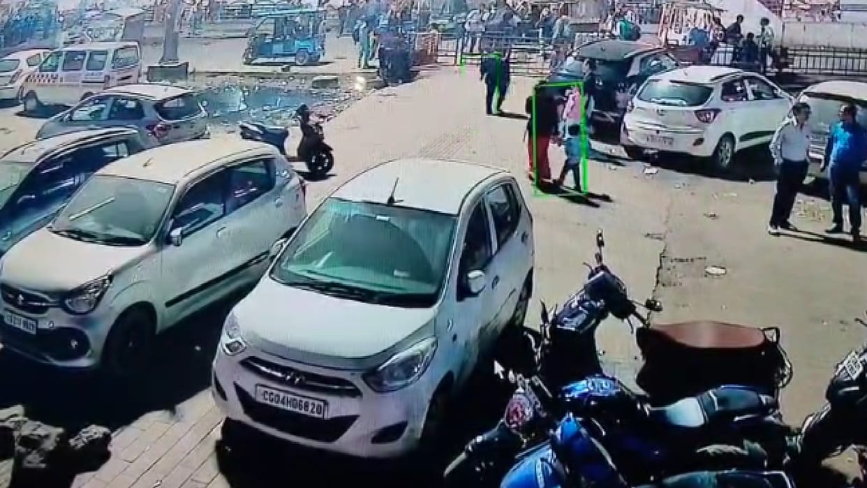 Two-year-old girl missing from Raipur railway station, suspicious woman seen in CCTV