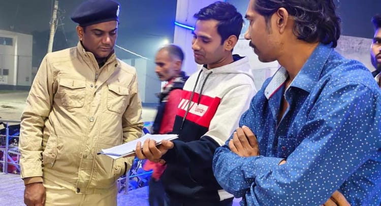 Bihar: सहरसा में दर्दनाक सड़क हादसा, ट्रैक्टर की चपेट में आने से 7 वर्षीय आदिल की मौत, चालक गिरफ्तार