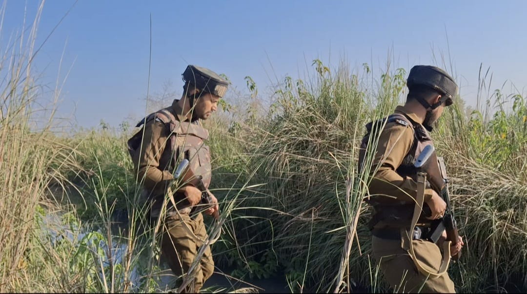 Jammu Kashmir: Police searched every inch of the border areas of Marh, search of suspicious places continues.