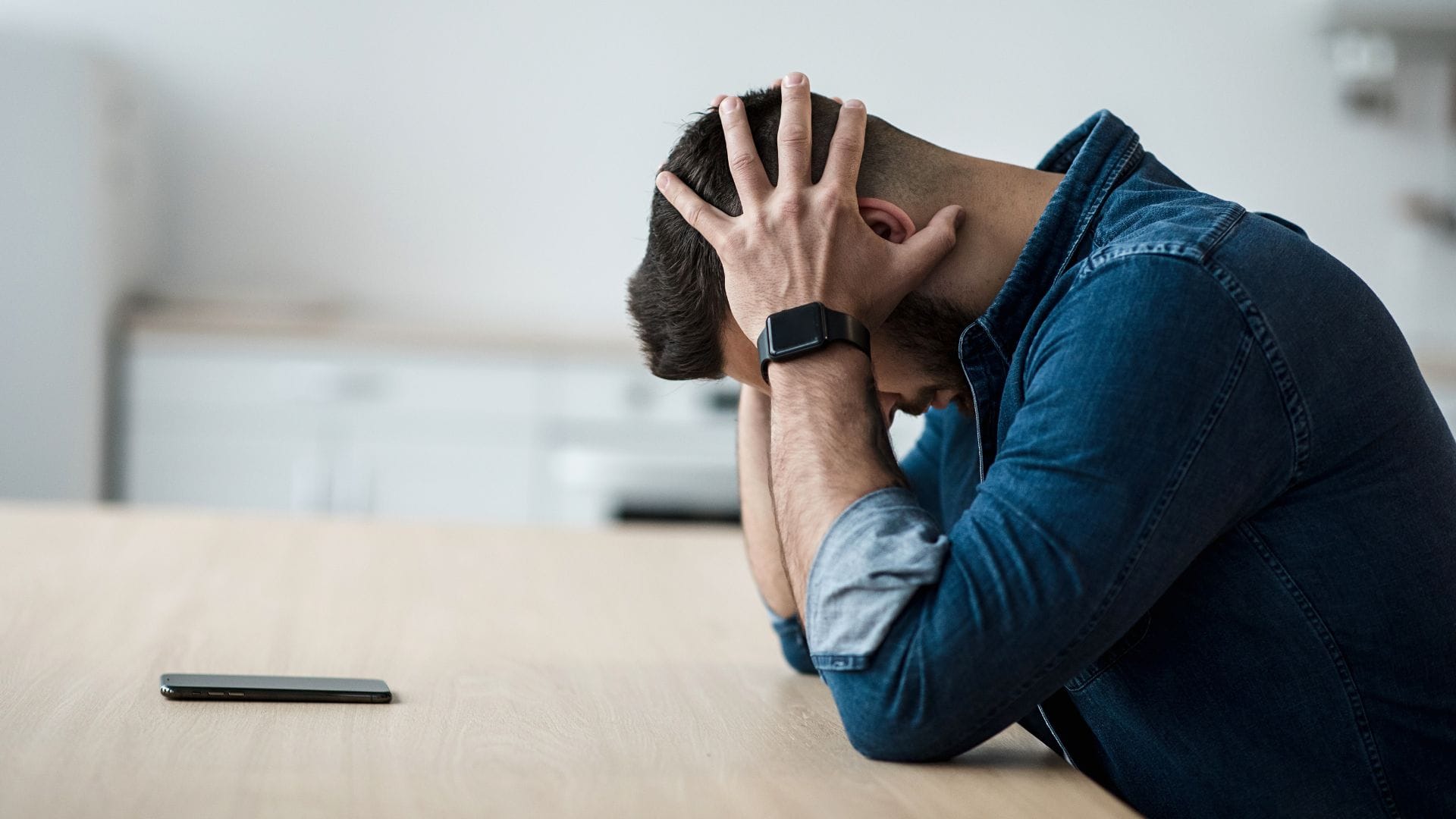 Talking to Yourself Is It Madness or a Sign of Smart Thinking Psychology Explained