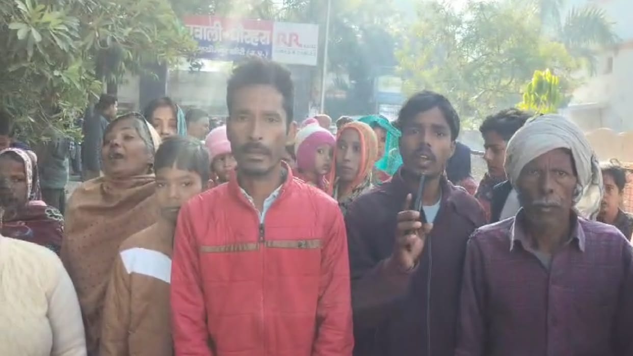 Murder accused hanged himself with a towel in toilet of district jail in Lakhimpur Kheri