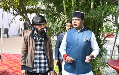 Bhopal News: Minister Sarang arranged for the return of a youth victim of love jihad, accusing him of conversi