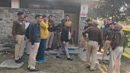 Murder or suicide of woman in Chandigarh Rose Garden