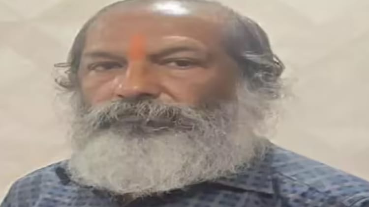 रायपुर: पूर्व सरकार के ठेका रैकेट का बड़ा भंडाफोड़,तांत्रिक केके श्रीवास्तव की विदेशी निवेश तक पहुंच की पुष्टि