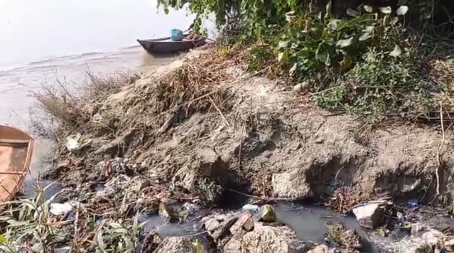 Kanpur Ganga polluted in Shuklaganj filth from five major drains directly into river bioremediation on paper