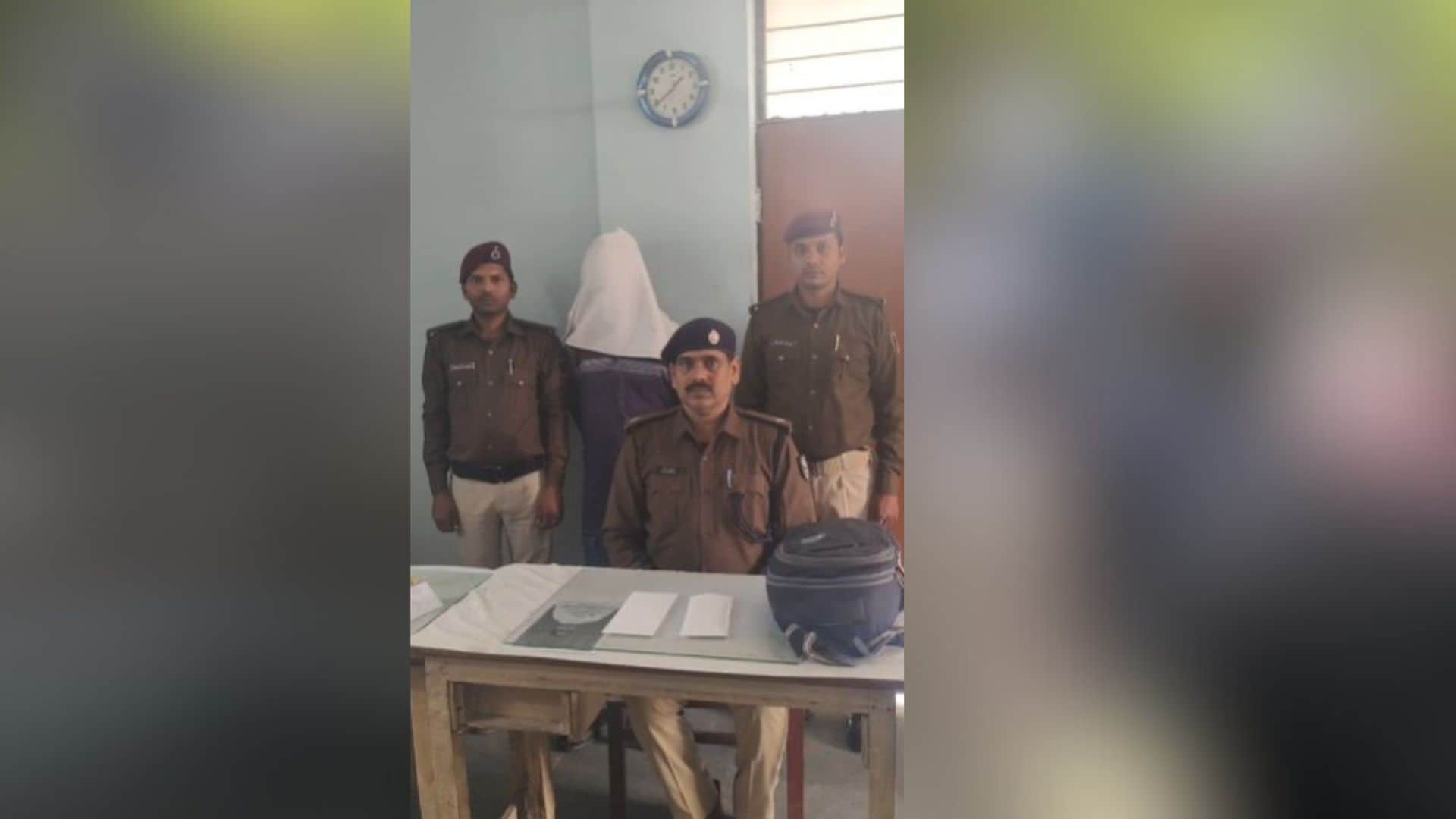पुलिस की गिरफ्त में आरोपी