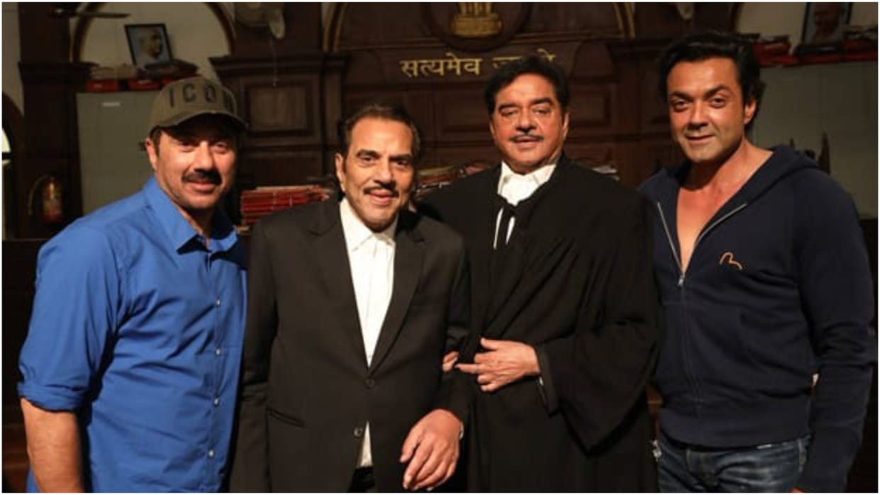 Shatrughan Sinha Pays Heartfelt Tribute To Dharmendra When He Reached His Home After Return From Delhi