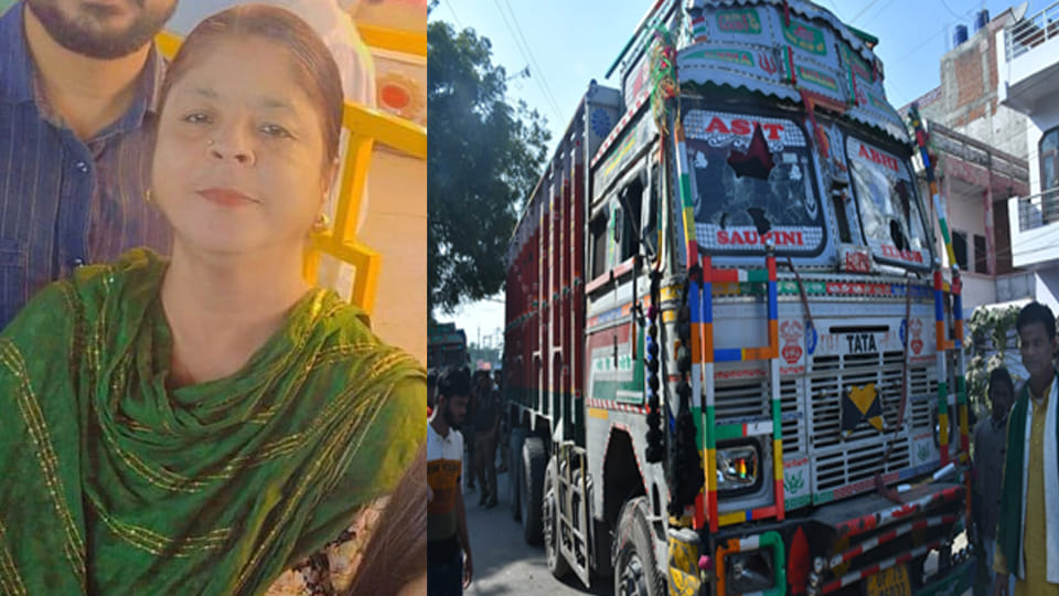 Kanpur: woman crossing the road was crushed by a truck, sparking uproar and stone pelting