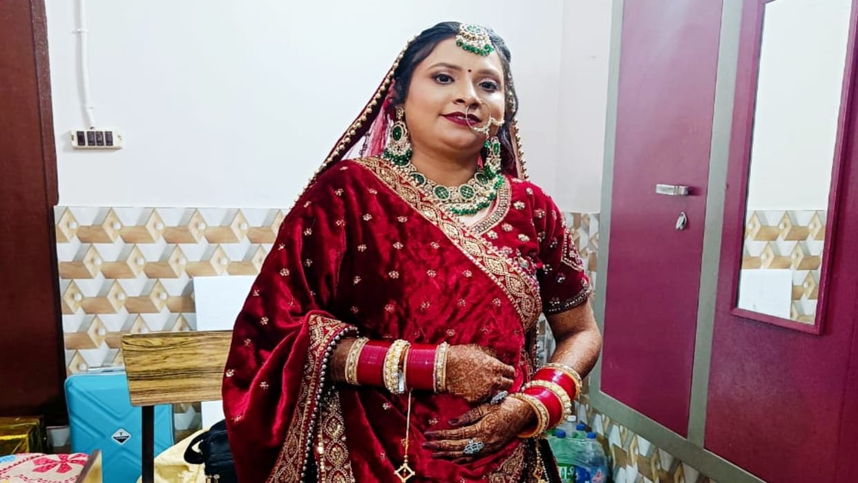 bride found dead in a pond behind her house the postmortem revealed the secret of her death in Bareilly