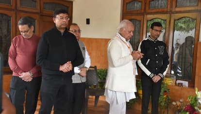 Kanpur Sriprakash Jaiswal Arif Mohammad Khan paid tribute saying  this is a very deep public and personal loss