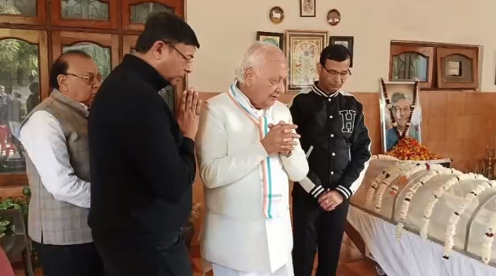 Kanpur Sriprakash Jaiswal Arif Mohammad Khan paid tribute saying  this is a very deep public and personal loss
