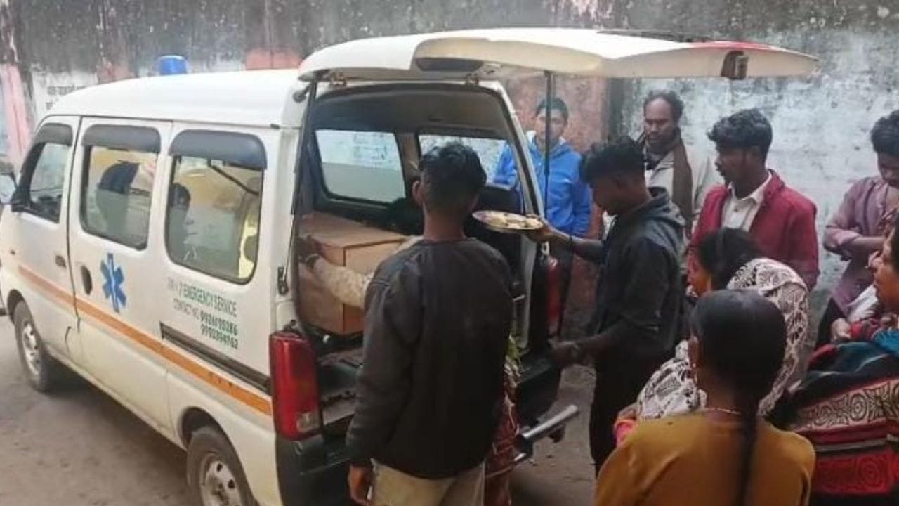 मजदूर की मौत के मामले में सीनियर सेक्शन इंचार्ज सस्पेंड