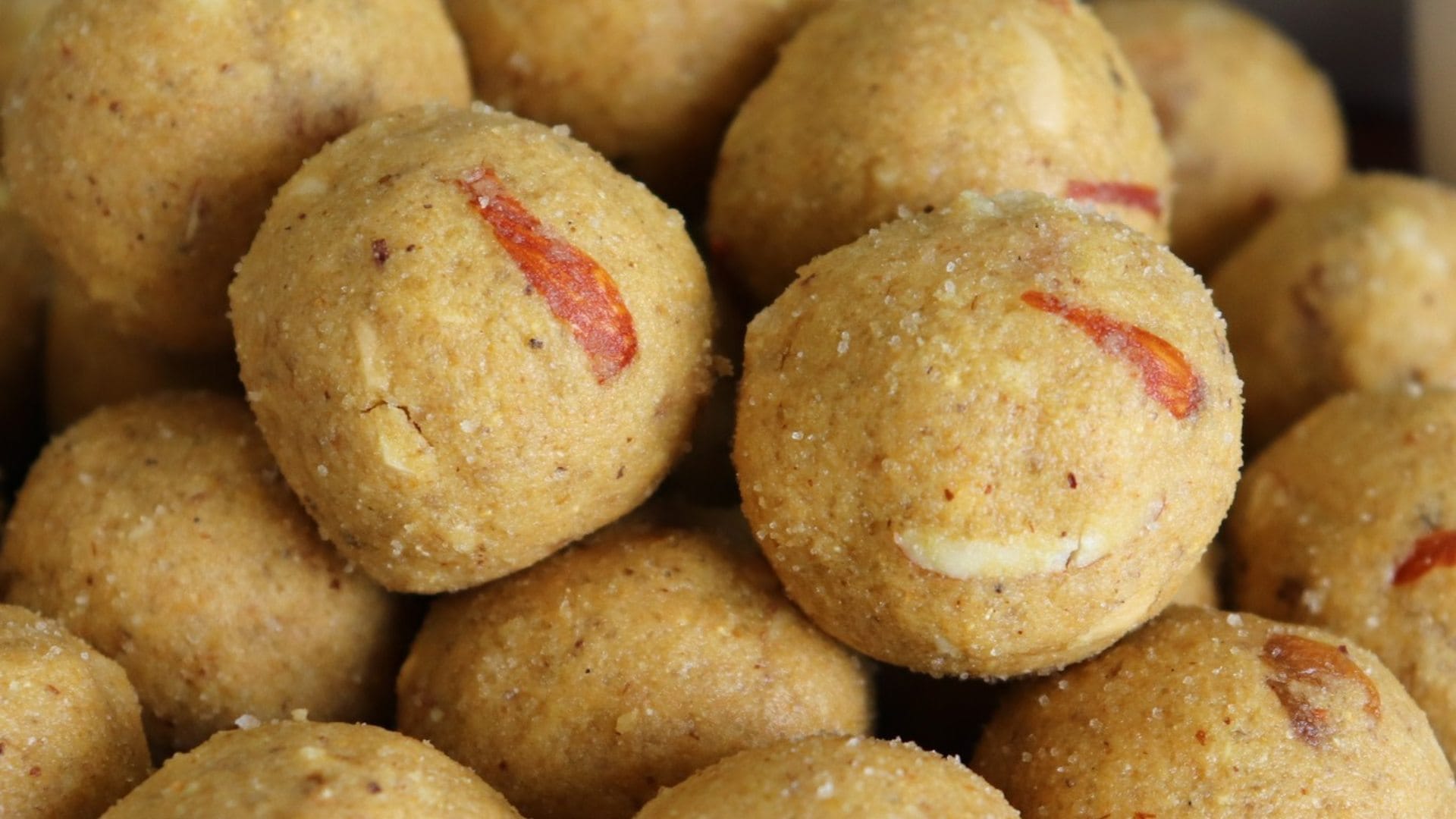 Winter Kitchen Tips How to Make Healthy Methi Dana Ladoo at Home Recipe Details
