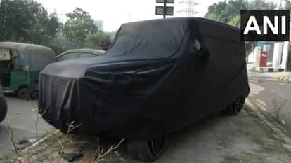 दिल्ली में सड़क हादसा