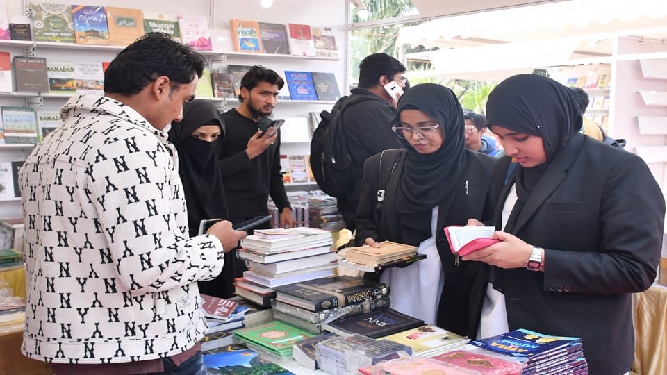 Books worth Rs 60 lakh sold at AMU Urdu Book Fair
