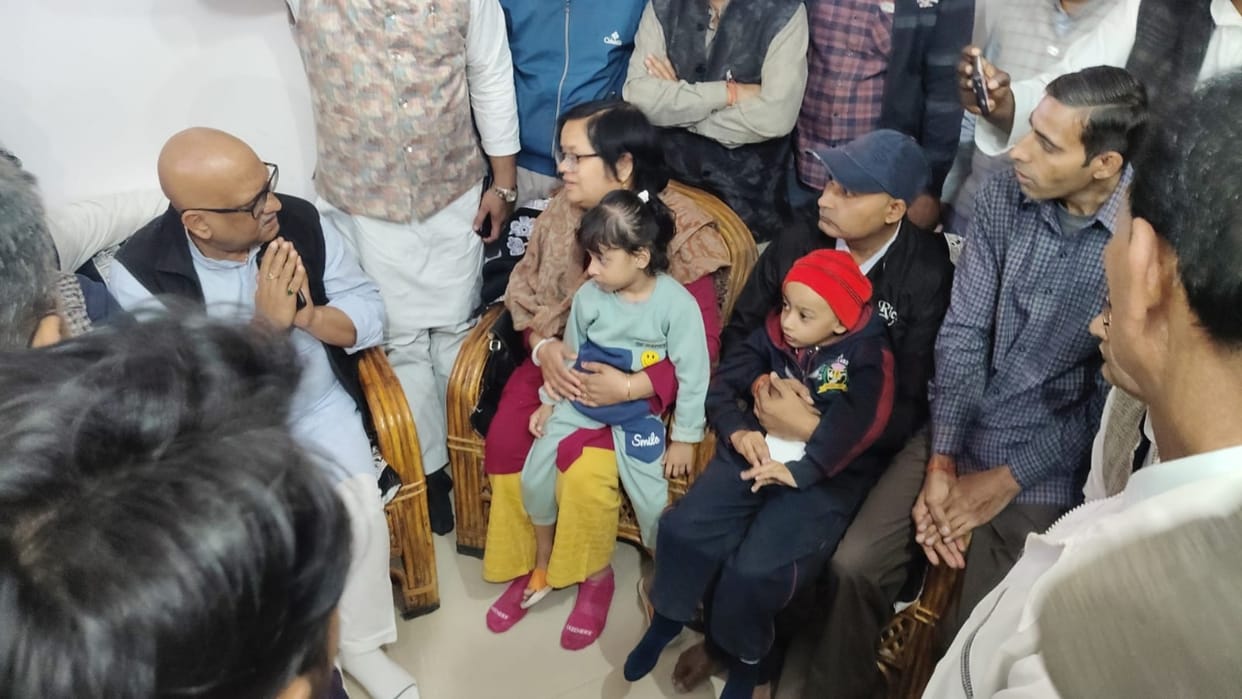 State Congress President Ajay Rai reached Bareilly offered condolences to the family of the teacher