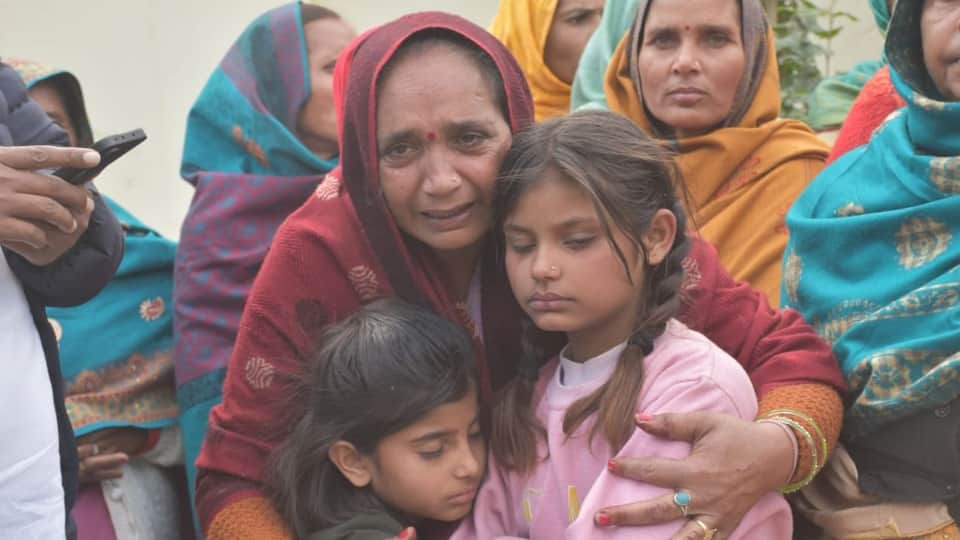 BLO Sarvesh Singh tension increased as the last date for SIR feeding was approaching in moradabad