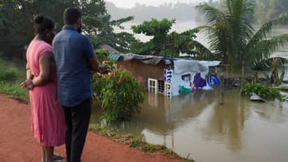 Cyclone Ditwaha Updates kills over 300 in Sri Lanka India sends relief under Operation Sagar Bandhu