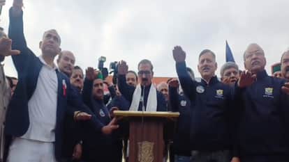 Himachal: CM Sukhu said those giving information about Chitta smugglers will get a reward of Rs 10,000 to Rs 5