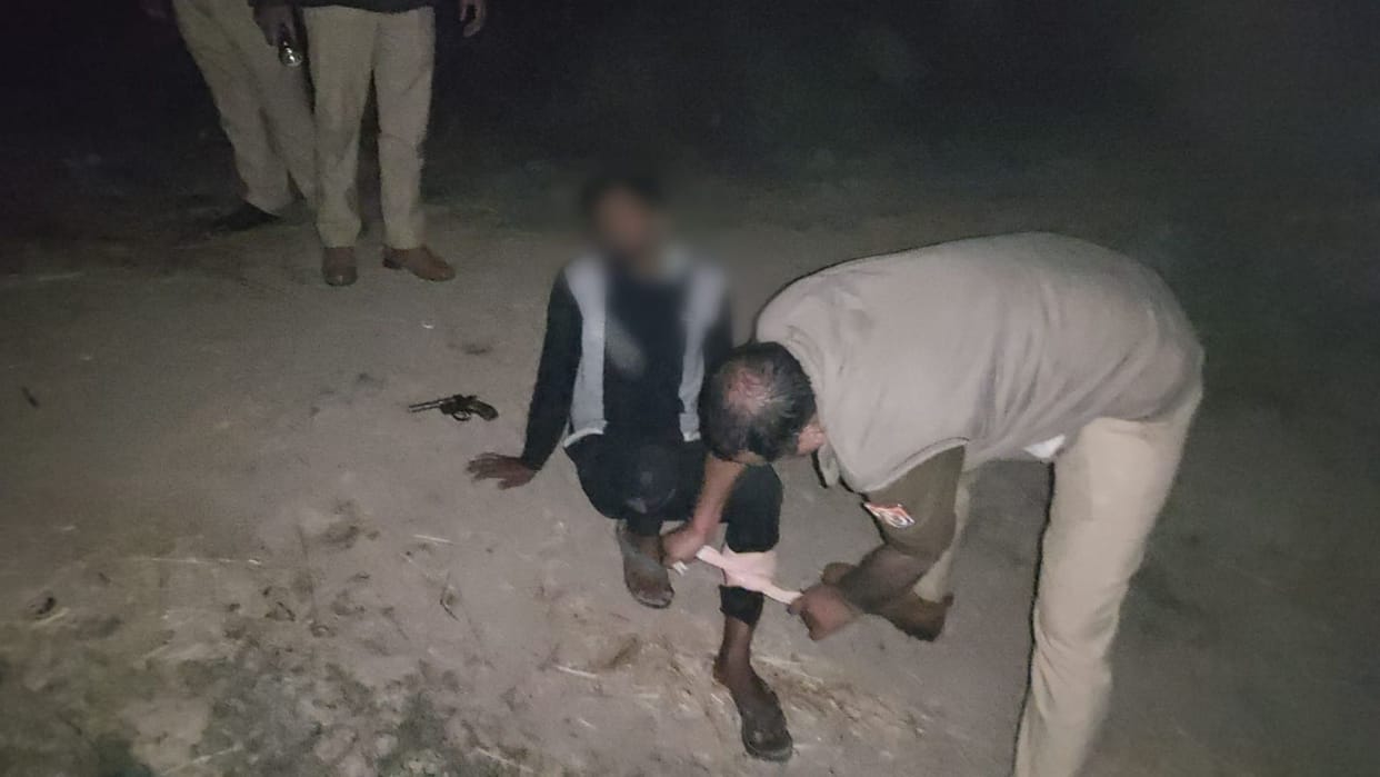 notorious criminal arrested in police encounter in Ghazipur