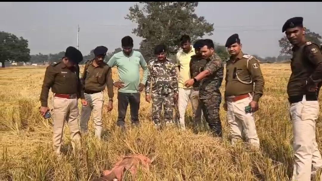 घटनास्थल पर पुलिस पहुंची