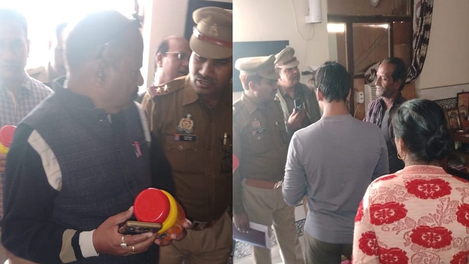 85 kg of fake edible oil in name of a branded company was seized in Agra